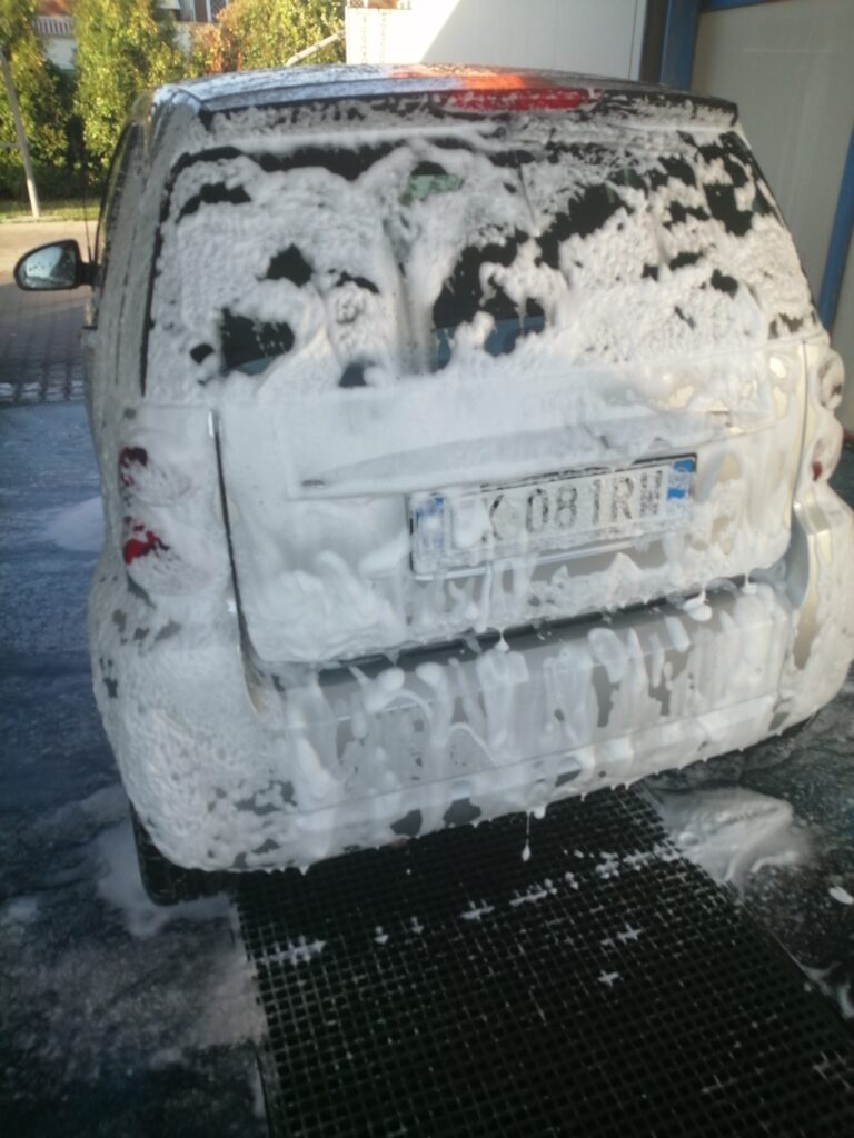 SCHIUMA ATTIVA – ———— ROY CAR WASH